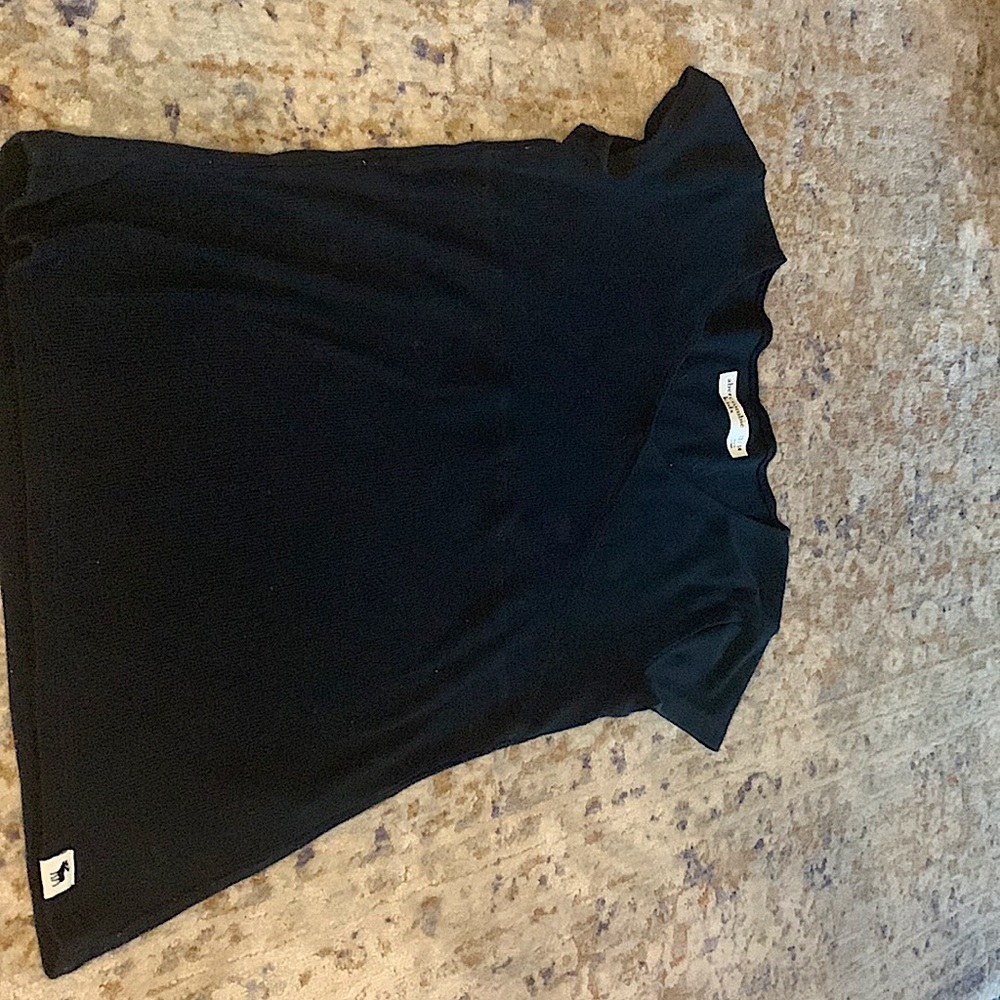 Girls Size 13/14 Black V-Neck shirt